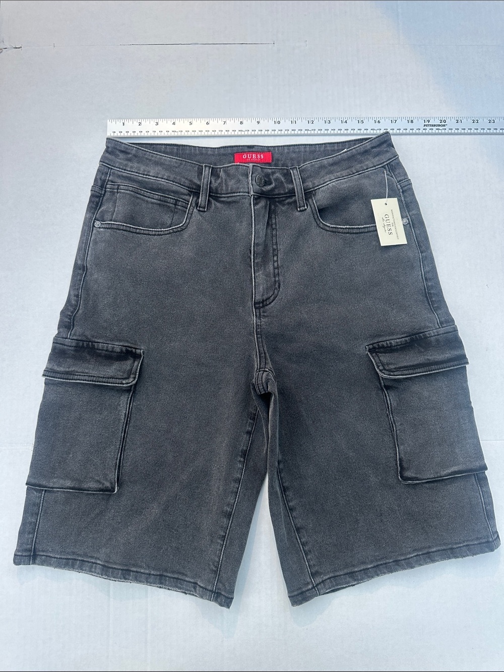 GUESS Washed Black Cargo Denim Shorts size 32